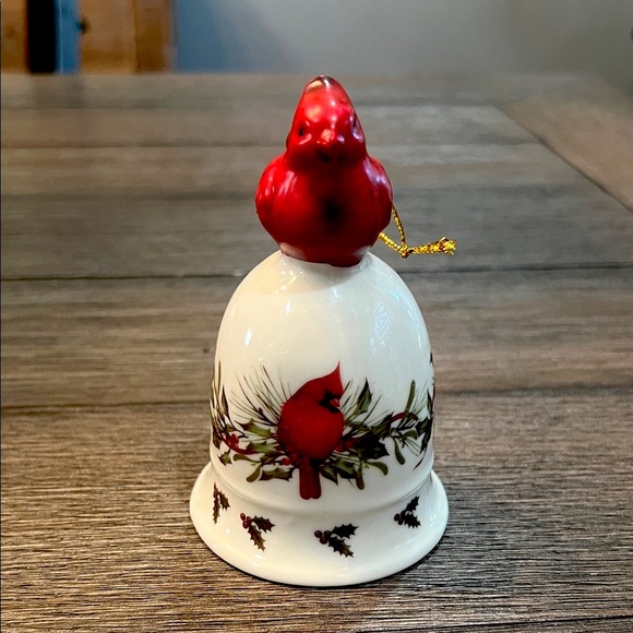Festive Red Cardinal Holiday Ornament/Bell - Picture 4 of 16